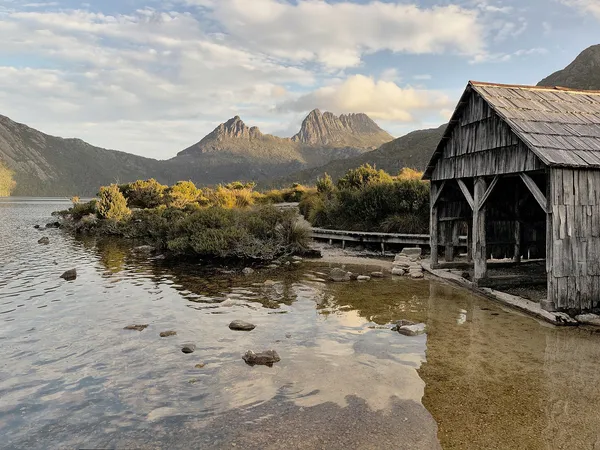 Tasmania's West Coast: A 5-Day Wilderness Campervan Loop from Hobart campervan route